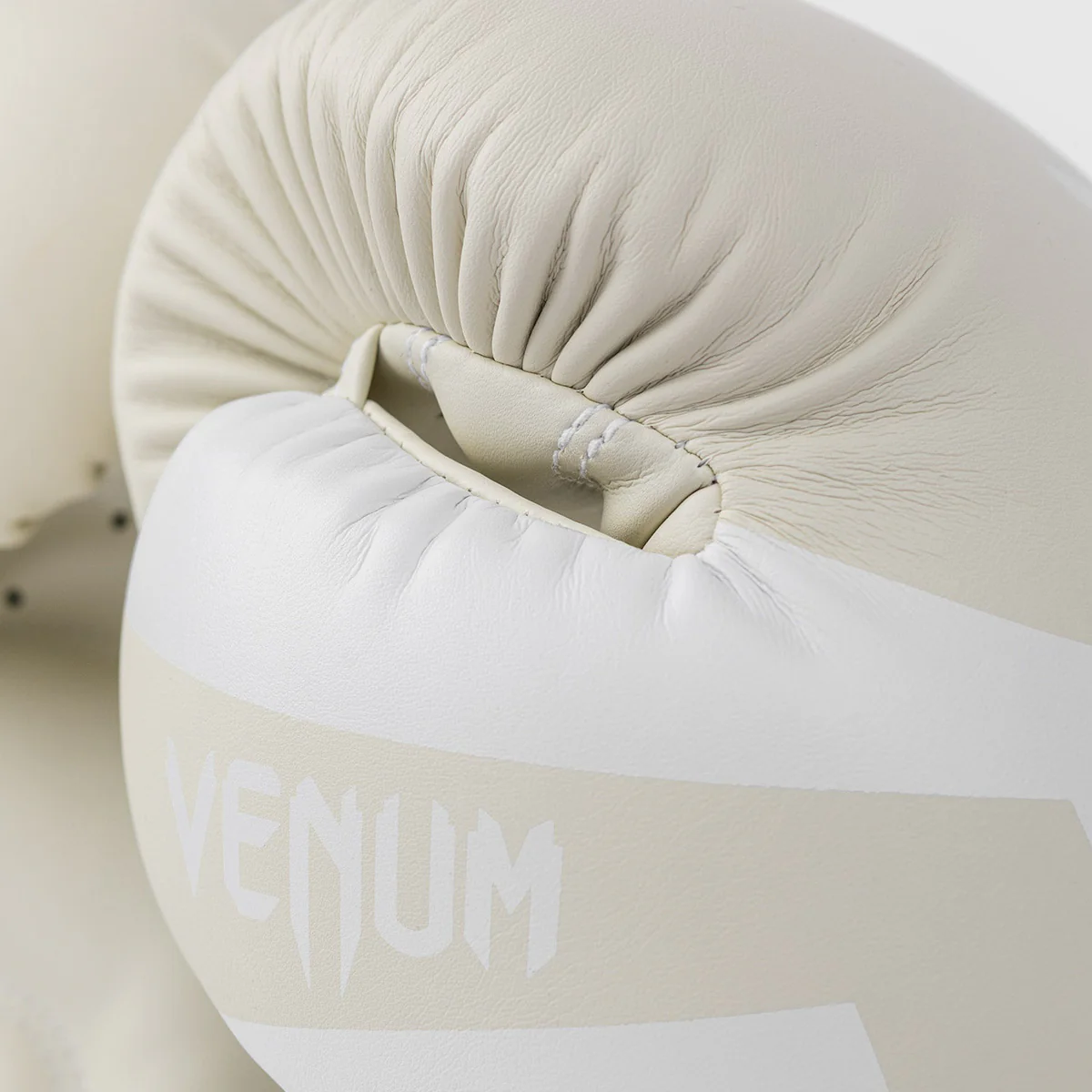 Boxing gloves Venum Elite 0984  - Image 20