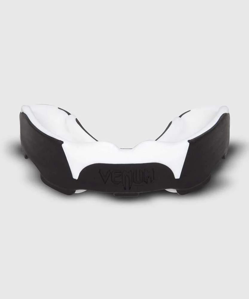 Mouthguard Venum Predator - Image 15