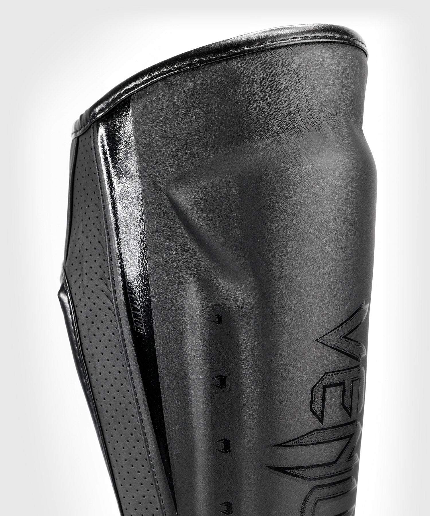 Shinguards Venum Elite EVO  - Image 18