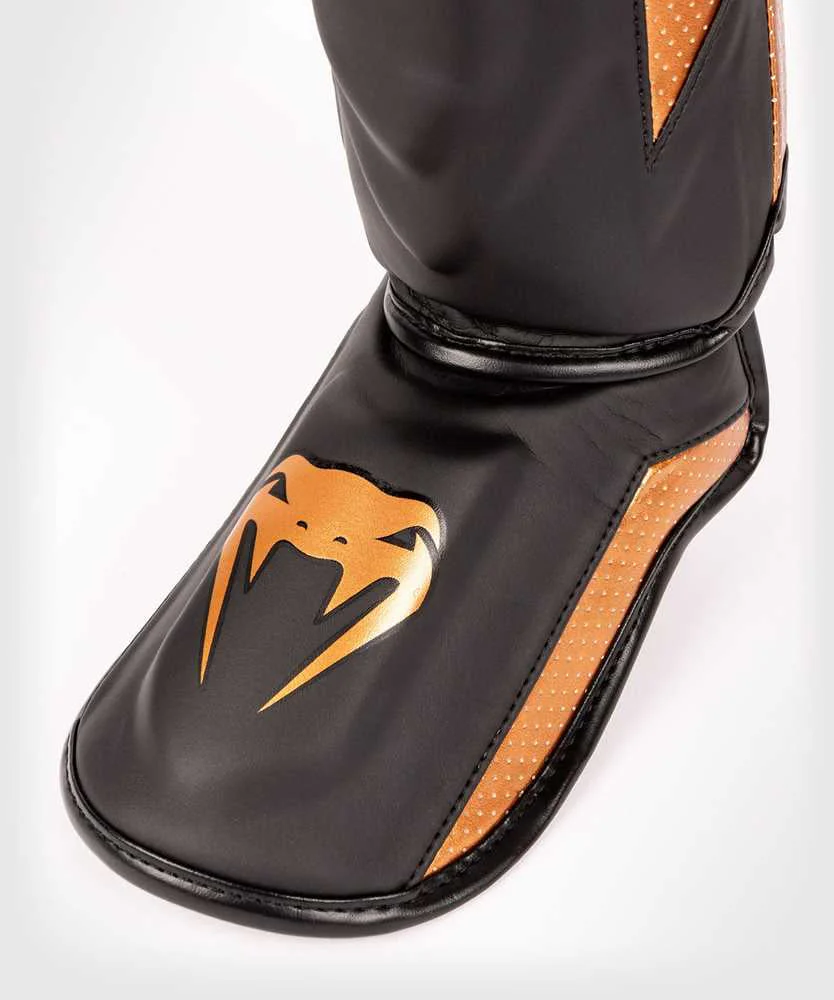 Shinguards Venum Elite EVO  - Image 4