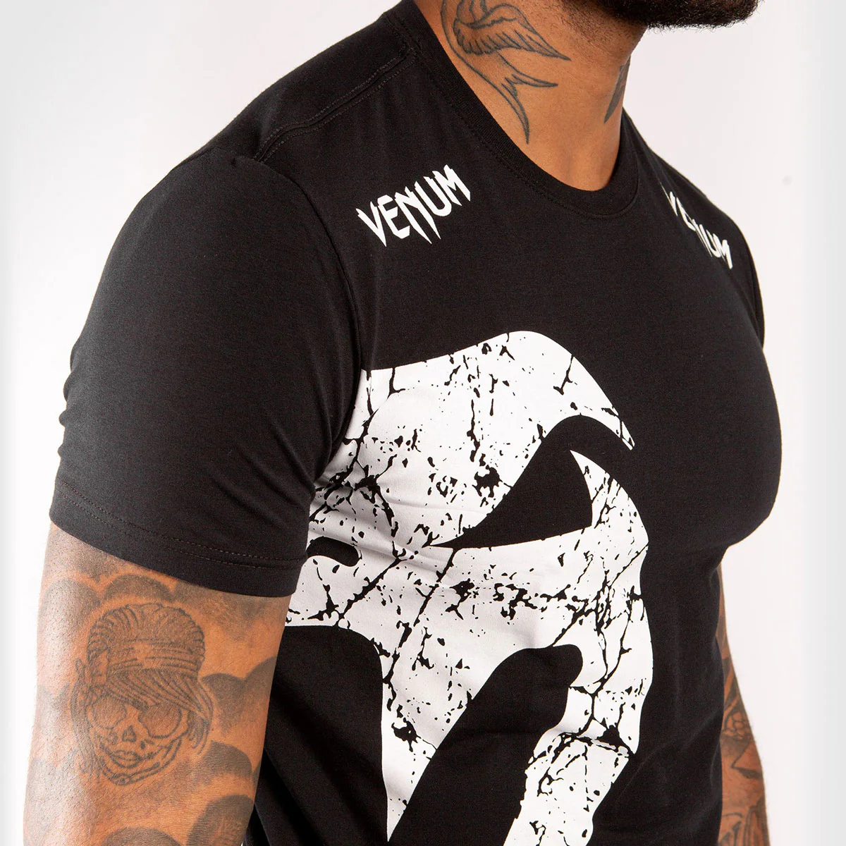 T-shirt in Cotton Venum Giant - Image 8