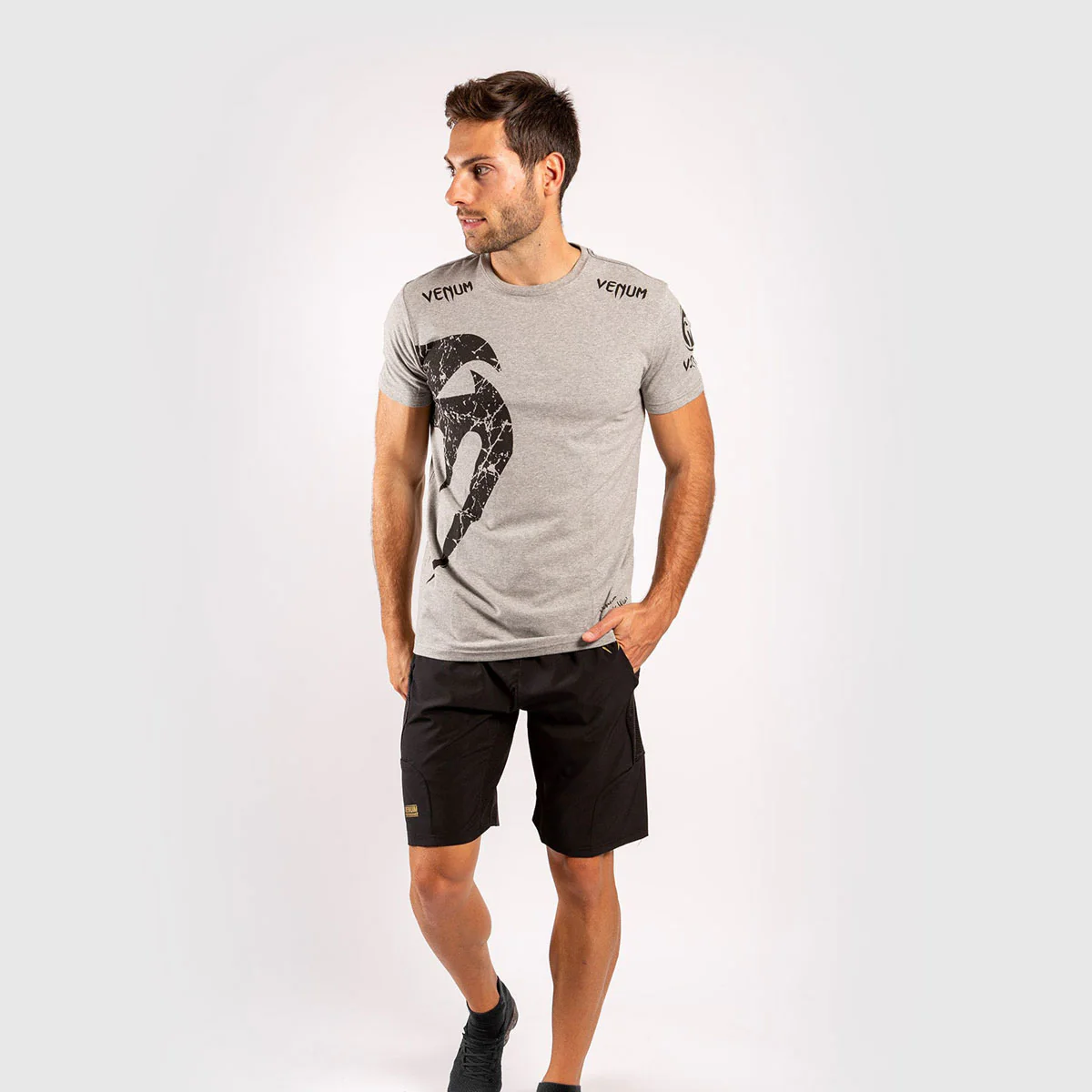 T-shirt in Cotton Venum Giant Gray-Black - Image 7
